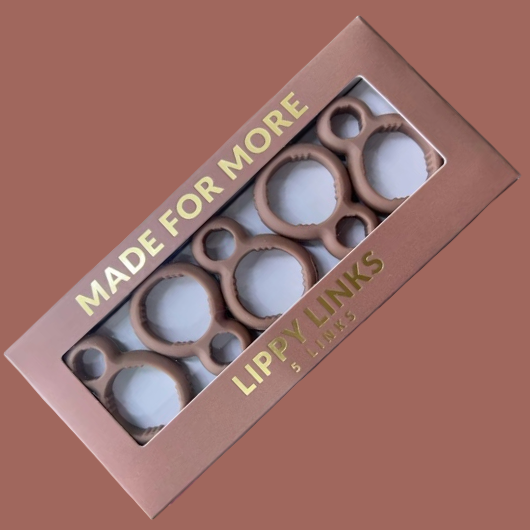 Merry & Bright Cherry Choc Strawberry Pack